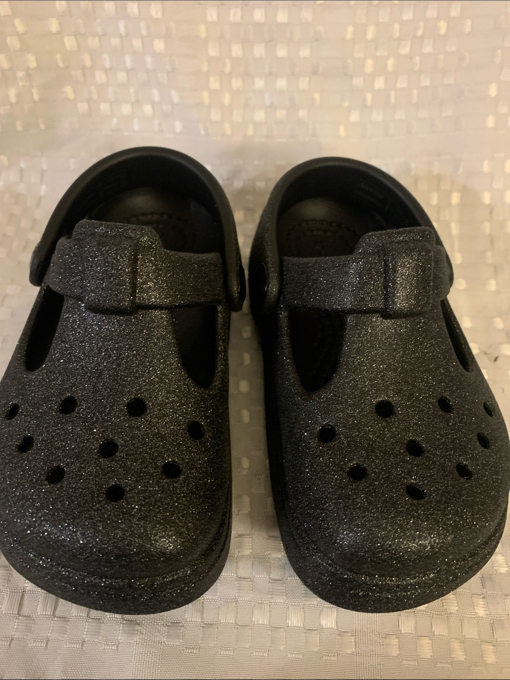 Kids CROCS Mary Jane style black sparkly clogs, size C 6. NWOT.